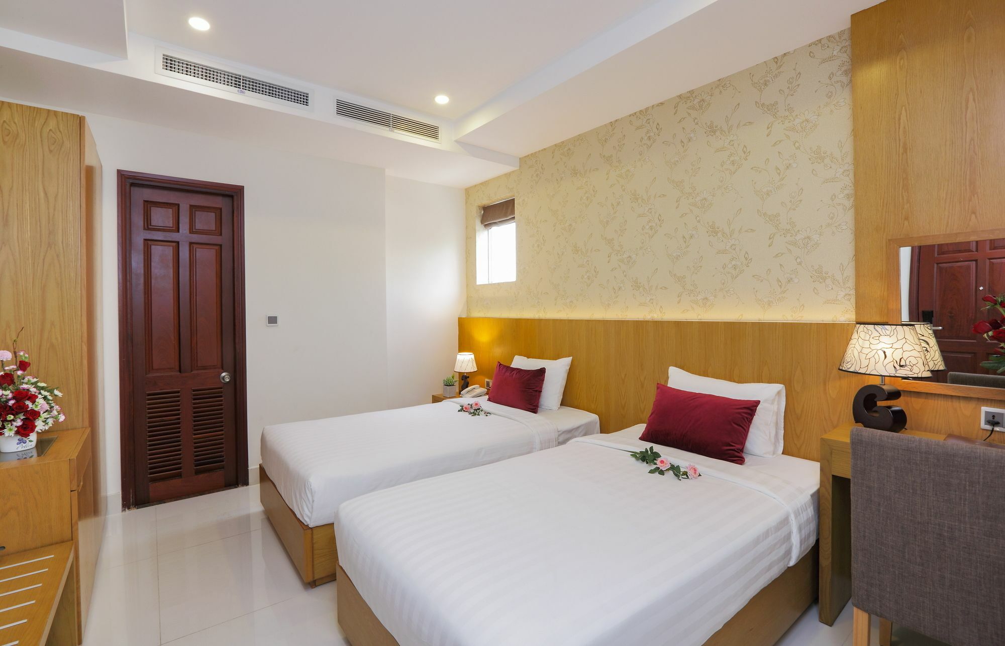 Golda Hotel Ho Chi Minh City Exterior photo